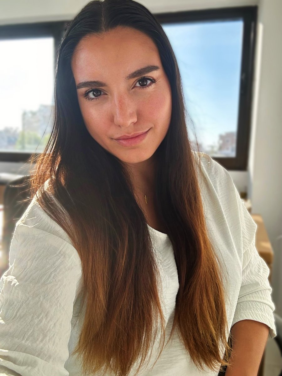 Happy Friday! Shabbat Shalom! Love to you all 💖