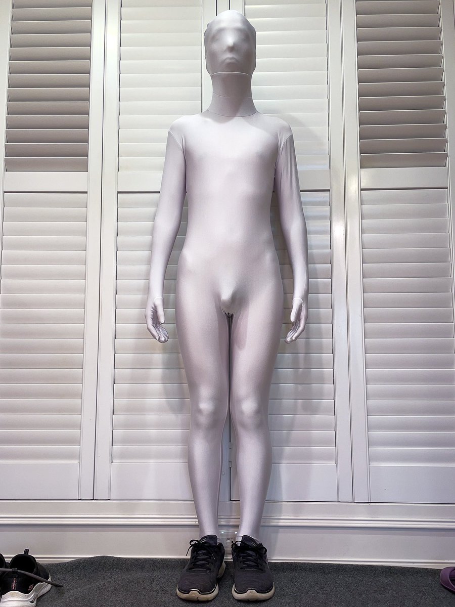 zpssblm's tweet photo. 白色全包緊身衣

#zentai #zentaizone #whitezentai #全包緊身衣 #ゼンタイ #緊身衣 #tights #tightsguy #tightsformenandwomen #tightsman #colourtights https://t.co/pj5NYh74qh