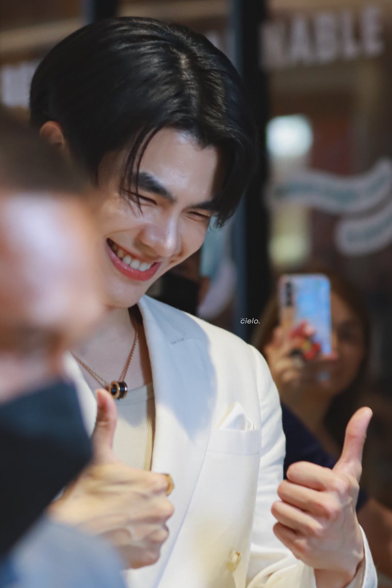 The most handsome man alive 🫶

EXTRAORDINARY GUERLAIN X MILE
#MilexGuerlainBeExtraordinary
<a href="/milephakphum/">mile phakphum</a>