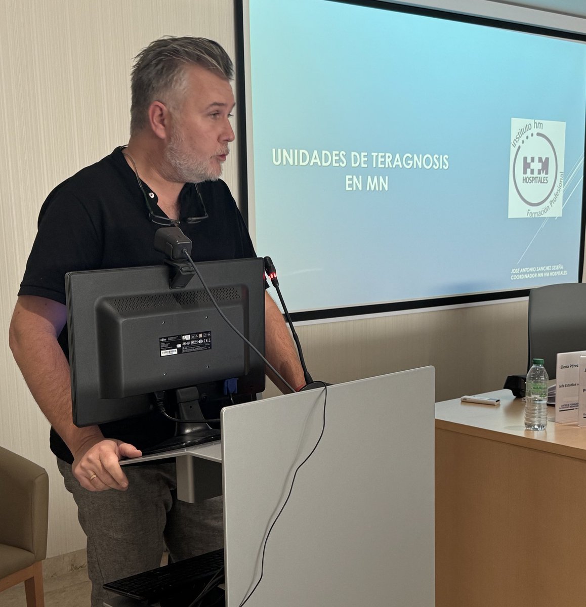 tecaplimonte's tweet photo. Terapia metabólica en el tratamiento de tumores. José Antonio Sánchez Seseña en IDOR HM 2024 en @HMHOSPITALES https://t.co/0pOiI3IMqW