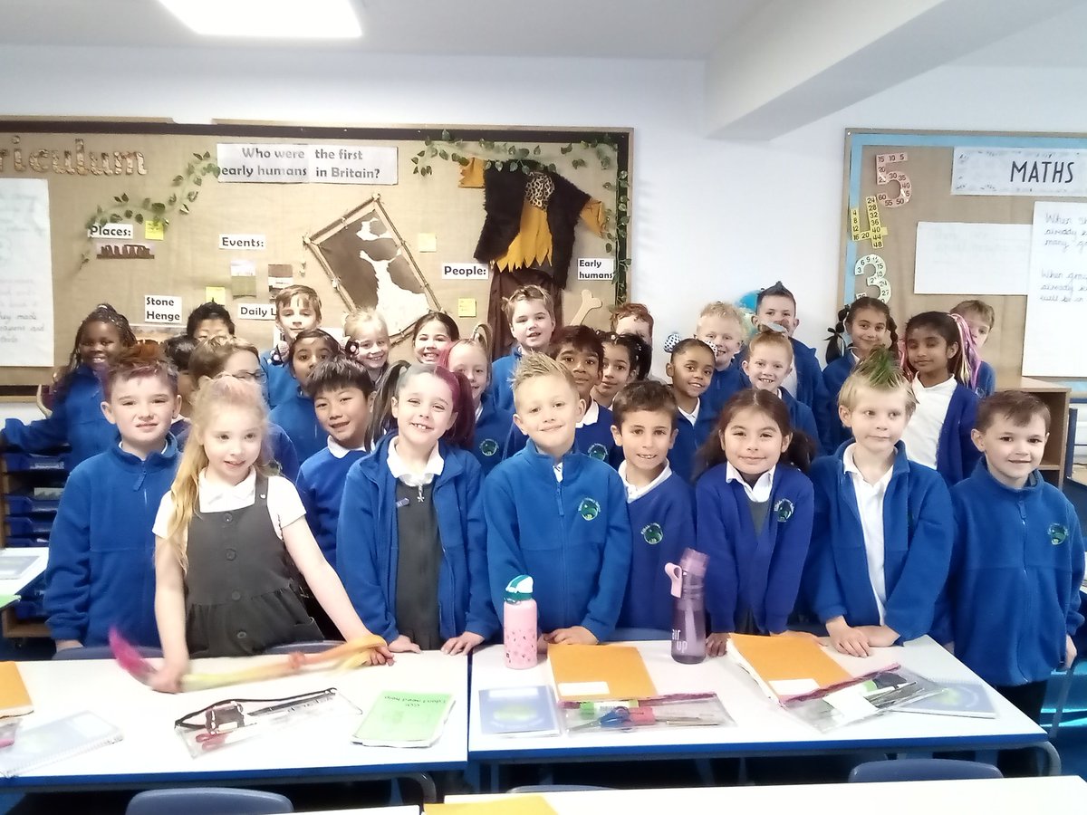 hillsideyr3's tweet photo. Thank you for supporting Crazy Hair day, what a fabulous bunch! https://t.co/mgr47nbi2s
