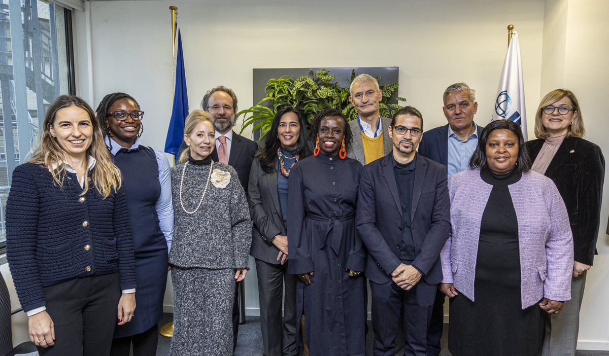 dahliakhalifa's tweet photo. Reflecting on the successful #ECIFC Africa Day! Grateful for the partnership between @IFC_org and @EU_Commission to tackle green transitions, digital innovation, and fragility in Africa. #IFC #IFCinAfrica https://t.co/gj0dO3RB9m
