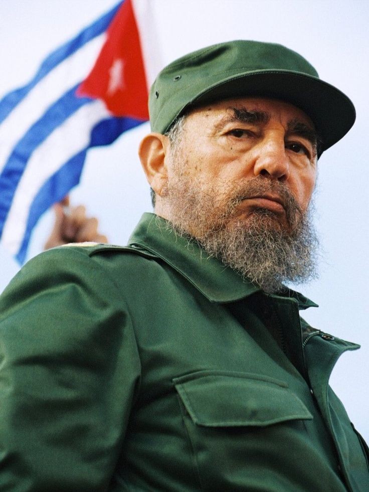 Deja tu 👍 por el más grande de todos! 

Viva Fidel ♥️