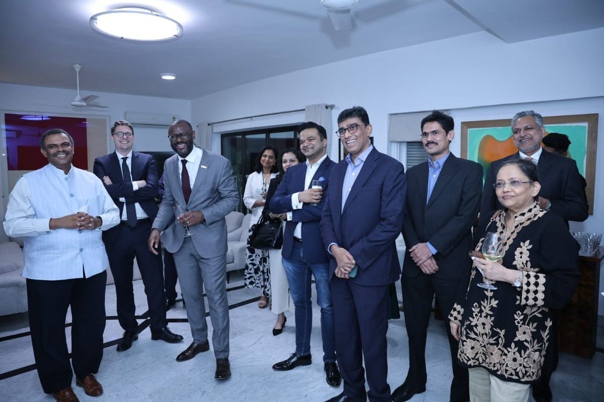 UKinMumbai's tweet photo. We are pleased to welcome @citypolicychair Chris Hayward and @Ian_C_Thomas from the City of London Corporation to #Mumbai.

Great insights on London’s wide-ranging interests with India and progress made with @NitiAayog on the UK-India Infrastructure Financing Bridge. https://t.co/Ed03YiGp0k