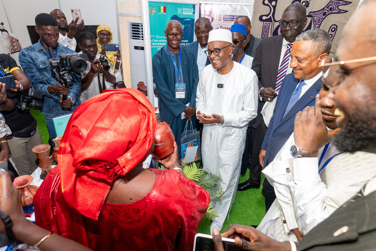 SATOLIC's tweet photo. ainsi que des représentants du Cap-Vert et de la Mauritanie.

Cette inauguration symbolique ouvre la voie à la découverte des richesses touristiques ouest-africaines, illustrant la forte coopération régionale pour le développement du tourisme côtier. https://t.co/6fOh4HgjdJ