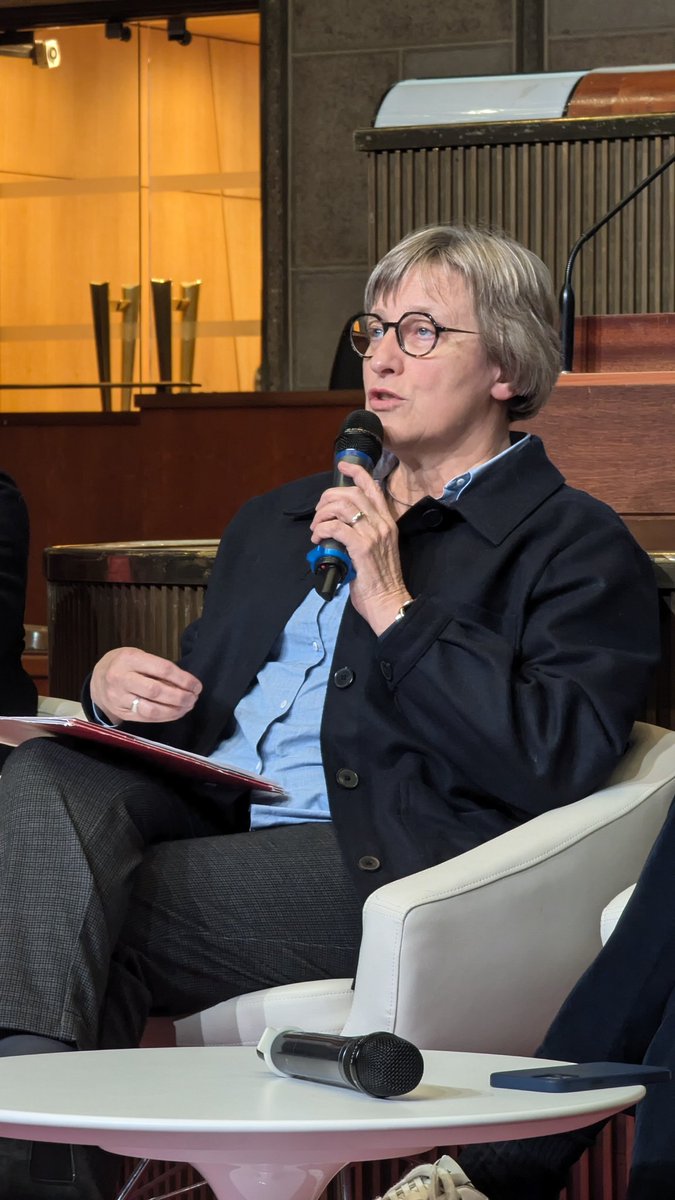 🚨"Le nombre de personnes âgées en situation de #pauvreté augmente. C'est un choix de société de ne pas exclure les plus vulnérables !" Anne Géneau, présidente des Petits Frères des Pauvres. #30ansALERTE