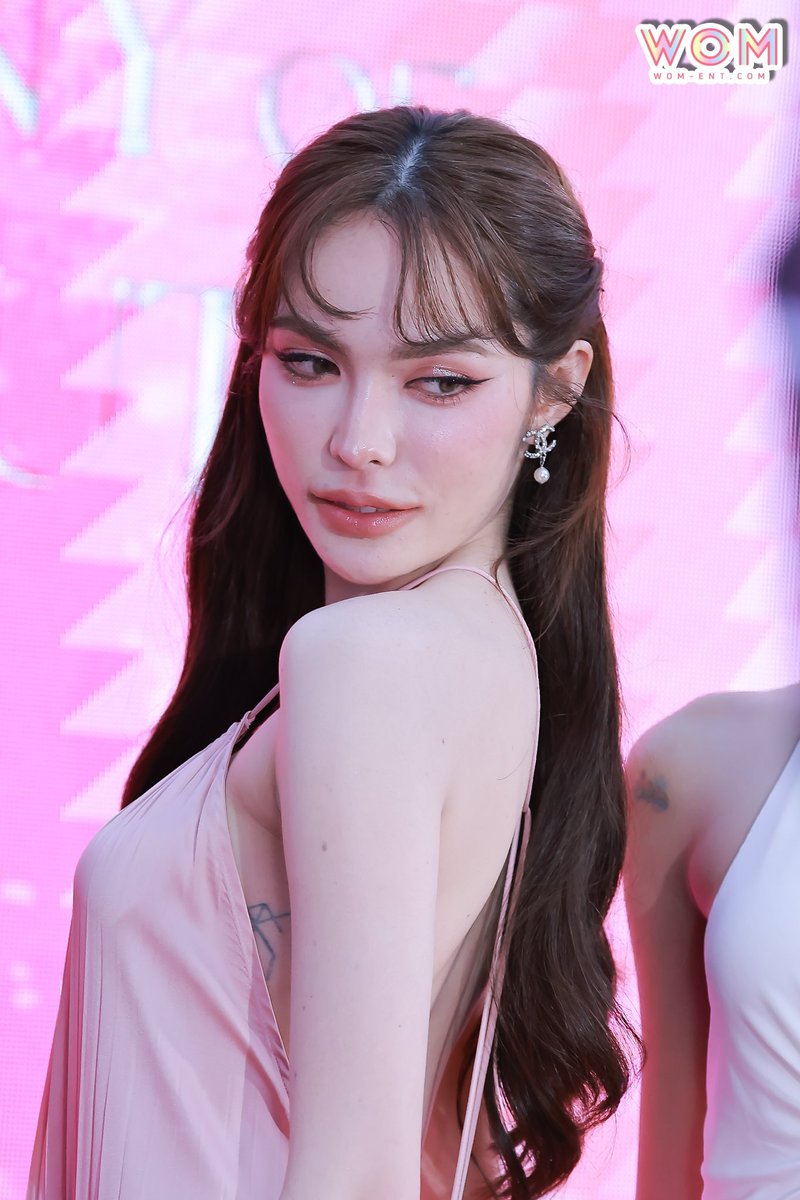 บอวอ. | ☻ tweet media