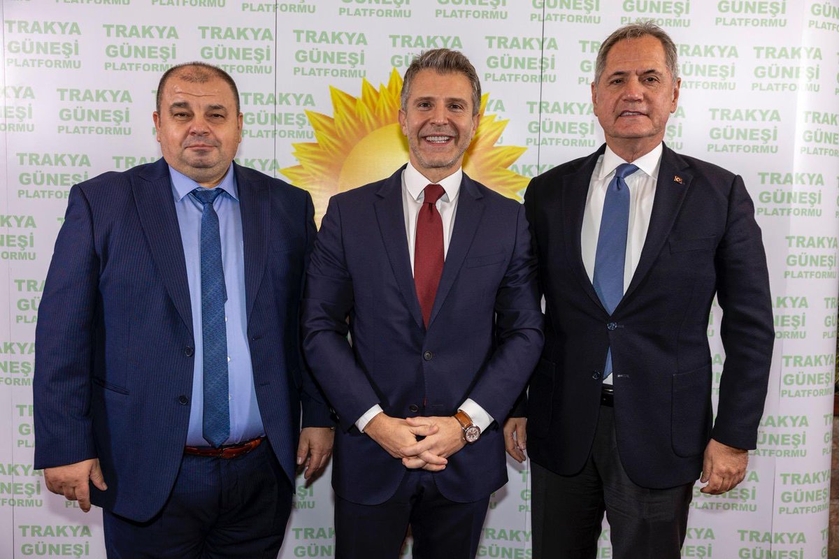 Erhan Özkan (@erhanozkan66) on Twitter photo Trakya Güneşi Platformu, geleneksel buluşmasının 14. yemeğinde hemşehrilerimiz ile birlikteydik. Kurucu başkan kıymetli dostum Av. Görkem Gökçe ve saygıdeğer üyelerimize sonsuz teşekkürler.
<a href="/TrakyaGunesi/">Trakya Güneşi Platformu</a>
<a href="/avgorkemgokce/">Av. Görkem Gökçe</a> Trakya Güneşi Platformu, geleneksel buluşmasının 14. yemeğinde hemşehrilerimiz ile birlikteydik. Kurucu başkan kıymetli dostum Av. Görkem Gökçe ve saygıdeğer üyelerimize sonsuz teşekkürler.
<a href="/TrakyaGunesi/">Trakya Güneşi Platformu</a>
<a href="/avgorkemgokce/">Av. Görkem Gökçe</a>