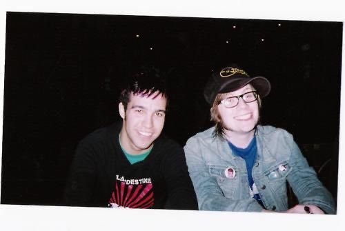 ginasfsarah's tweet photo. a thread of my favorite peterick photos that make my heart happy 💕 https://t.co/OxiMlyD0Nq