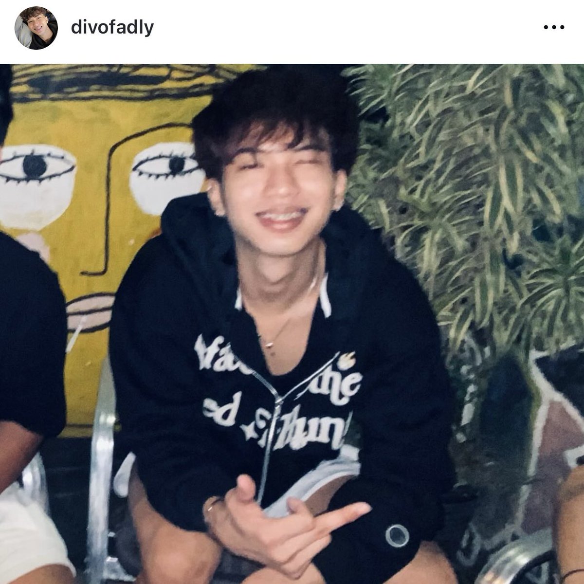 cherlyraaa's tweet photo. ‼️ HATI-HATI GUYS ‼️ 
kalo diajakin invest atau bisnis sama ni orang, omongannya manis banget, jangan sampe kemakan omongannya.
*beberapa hal disensor karena masih berbaik hati ☺️* https://t.co/zgJp0z7U8q