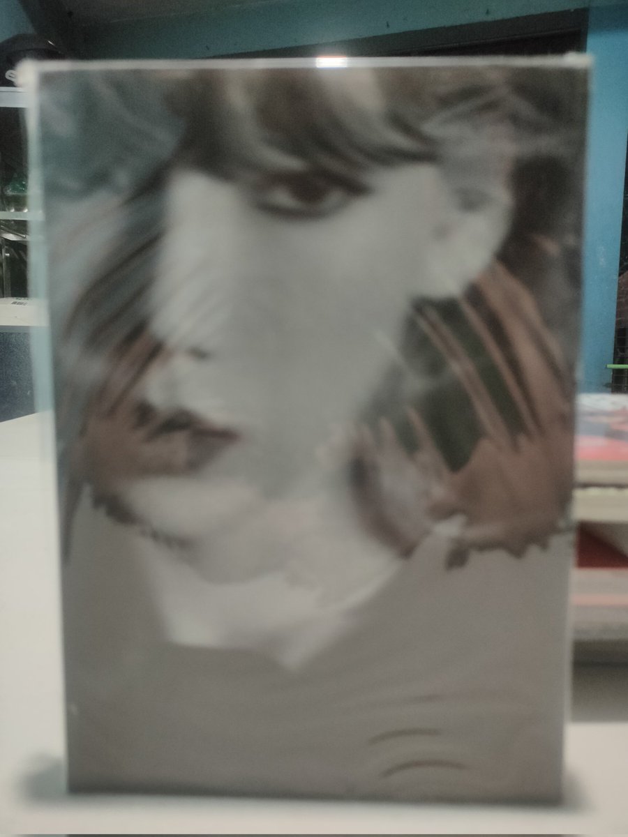 SoshiChef's tweet photo. wts lfb ph 

snsd taeyeon all unsealed with freebies and official poster
-Purpose 350
-Something new 200
-this Christmas 250
-why 250

mop: BDO/GCASH
mod: jnt/lbc (70%)

dm :)
SNSD Taeyeon Girls' Generation https://t.co/h6qdcjXN4l
