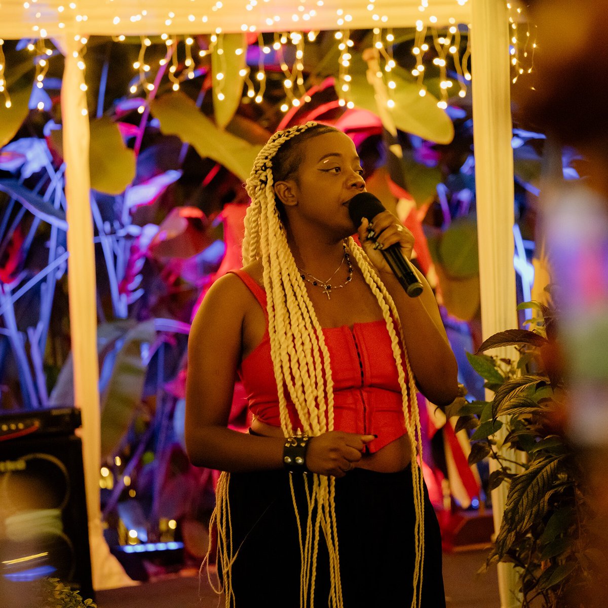 scriptsandbars's tweet image. As part of the Scripts and Bars showcase at ACCES 2024 in Kigali, Banshee and Indigo Saint performed at a welcome ceremony for Alison Thorpe, the incoming British High Commissioner to Rwanda. This experience elevated their profiles and helped them connect with new audiences.