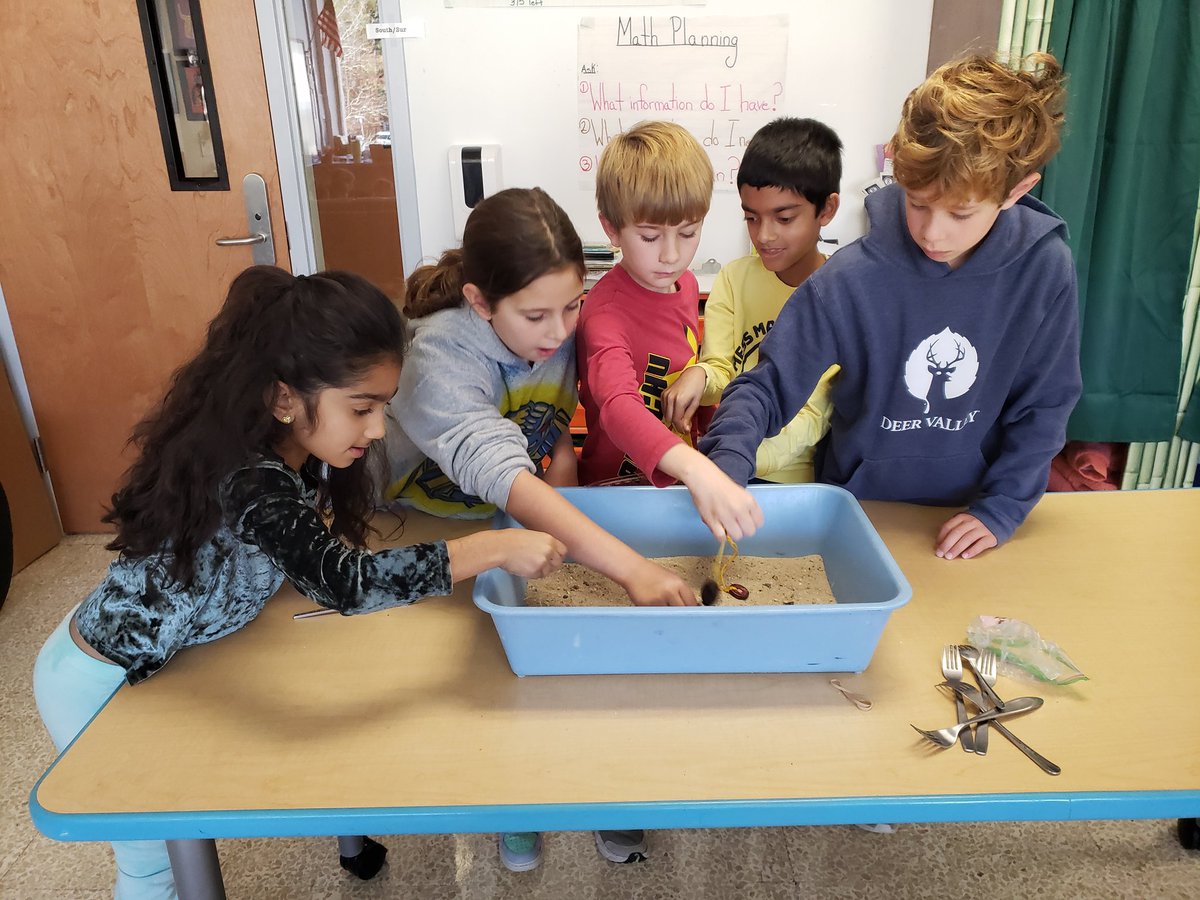 Ms. Green's class &amp; Cardinale class had a great time thinking about how to better keep our beaches clean using magnetic force. Thank you BOCES <a href="/CoachSpillane/">Ryan Spillane</a> <a href="/DebbieAlspach/">Debbie Alspach</a>