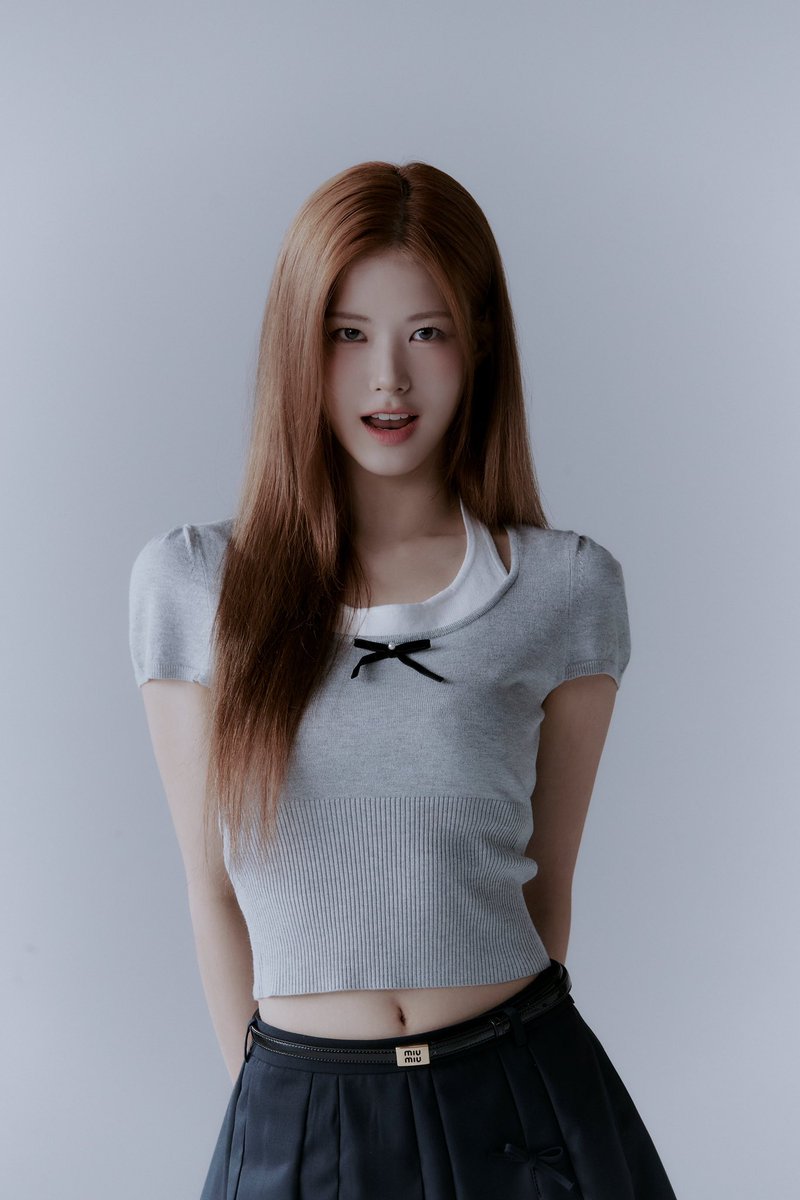 smtrainee_base's tweet photo. Hithat New Girl Group Related to SM
Kim Rahee Choi Jiwoo
(SMU Student) (students who
passed the first
round of the SM audition)
#Hithat #SMtown https://t.co/ZpJTqXz3VF