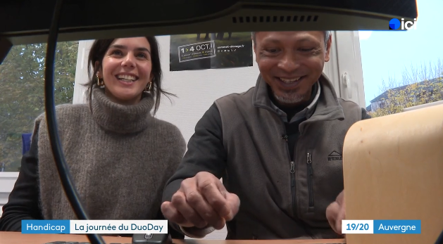Hier, le réseau ESAT en Auvergne a participé au #DuoDay  durant la #SEEPH !

À revoir, le reportage de #France3,  l'<a href="/QuiPlusEst/">Qui Plus Est</a> qui accueille Preng Say, travailleur en situation de handicap de l'#ESAT du CCAS. 

📺 france3-regions.francetvinfo.fr/auvergne-rhone…