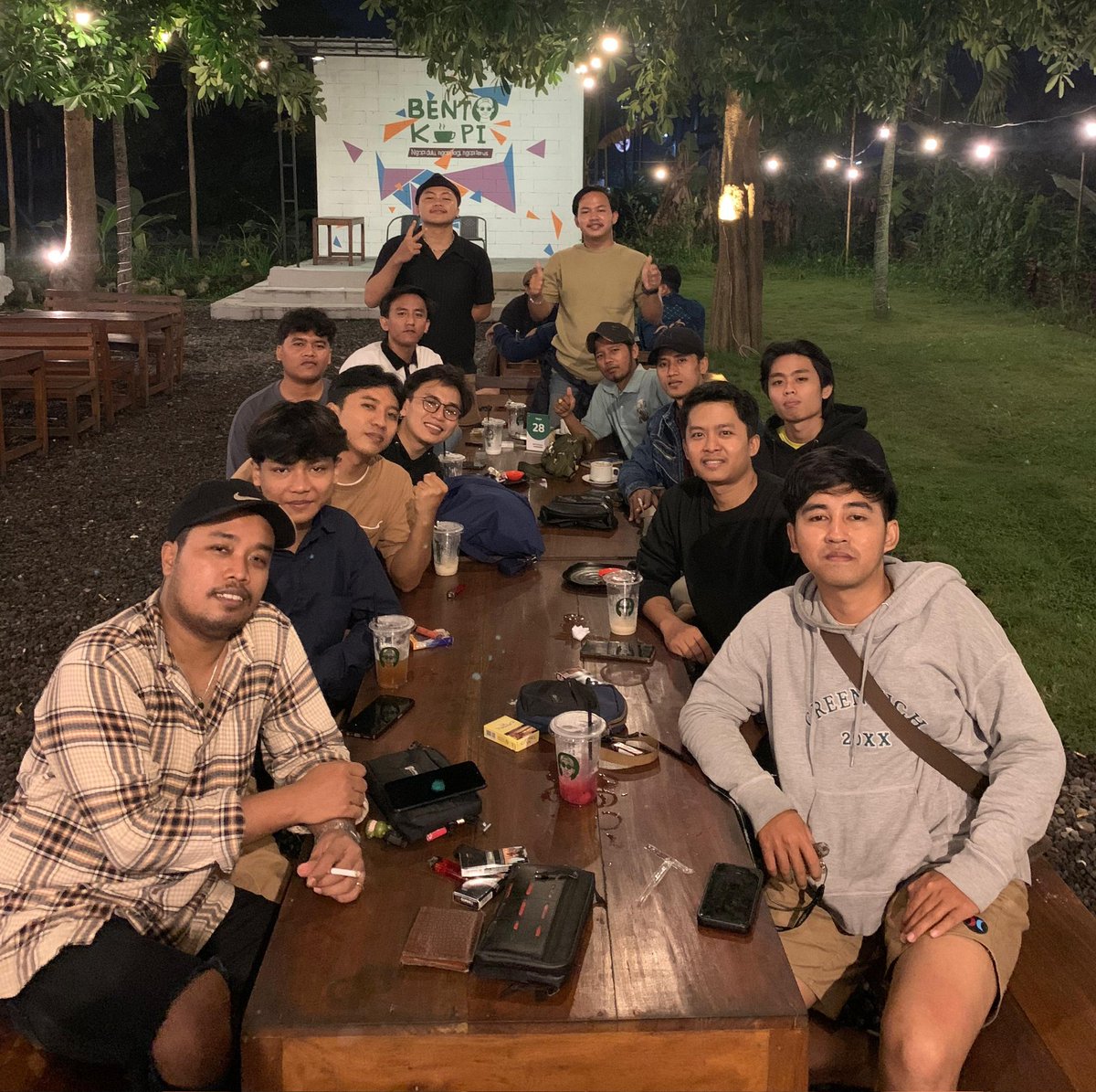 Laki-laki dengan hobinya