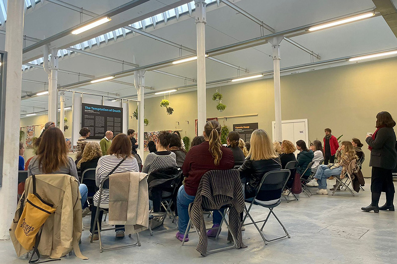 Aquesta setmana, els centres cívics que són part del #TemporalsBDC i altres #CentresCívicsBCN que també programen exposicions habitualment han tingut una jornada de treball a l'Espai d'Arts Roca Umbert.