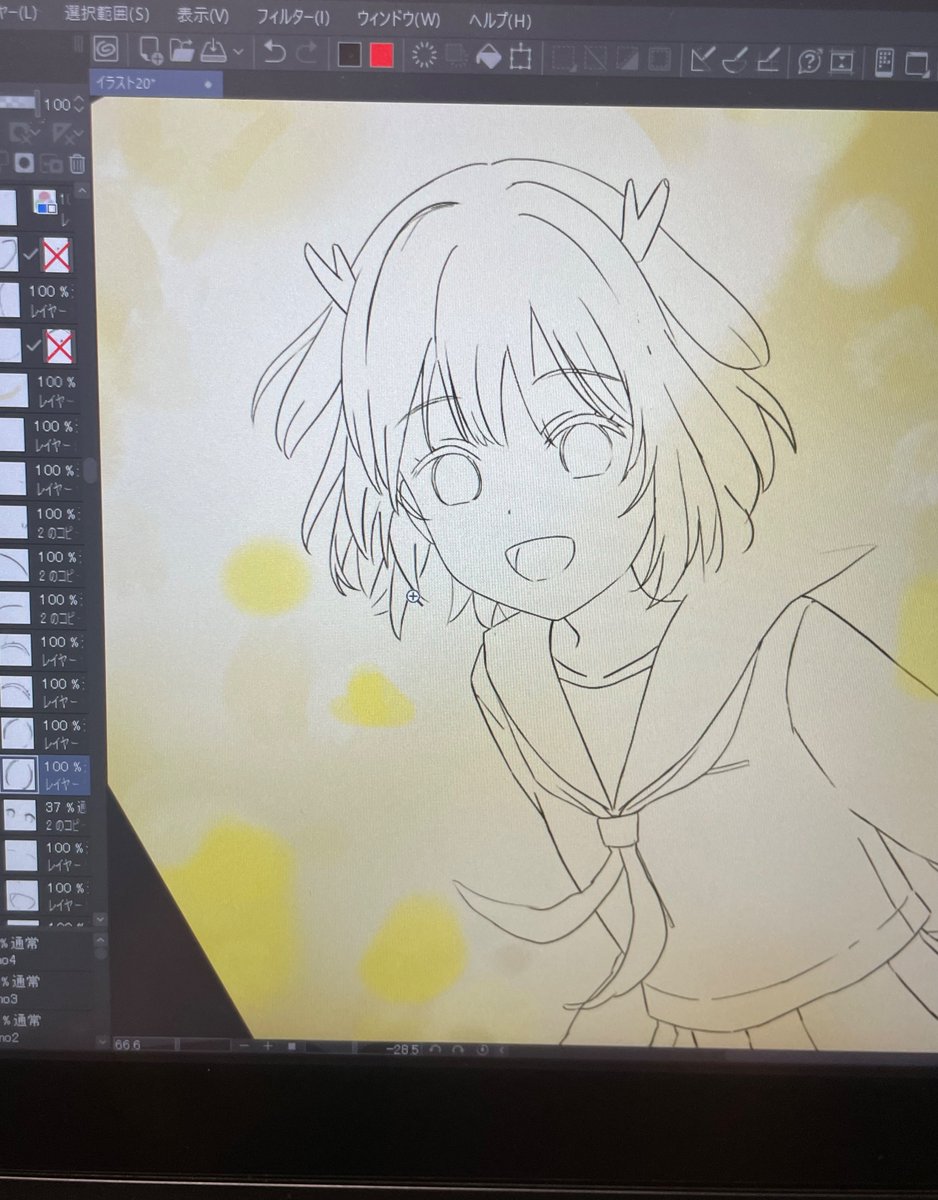 秋っぽい絵を描いてる