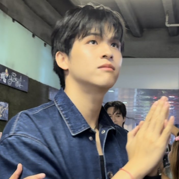 babybaek_boo's tweet photo. มีม๋างงหนิ ❓❓❓❓🦮🦮🦮🦮

 #Flex1045xHighSchoolFrenemy

#skywongravee @skywongraveee https://t.co/BQKvClm2bY