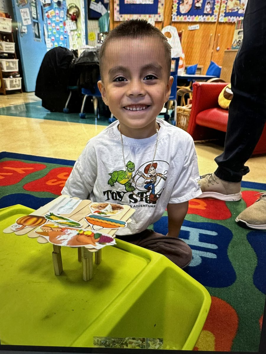 PS91Q's tweet photo. So much fun and learning in K-328 yesterday for both families and students.
Thanks Ms Zacharis and Ms Marinos for another engaging family #STEM event.
#D24strong
#onepackmanypawprints
#WhyNotPACK
@NYC_District24 @DOEChancellor @nysci https://t.co/CrSD3hWDfh