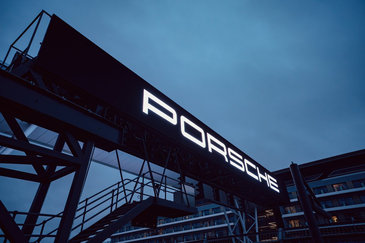 We had a good time at the Porsche awards last week, supporting the team's success and rounding the year out in style!