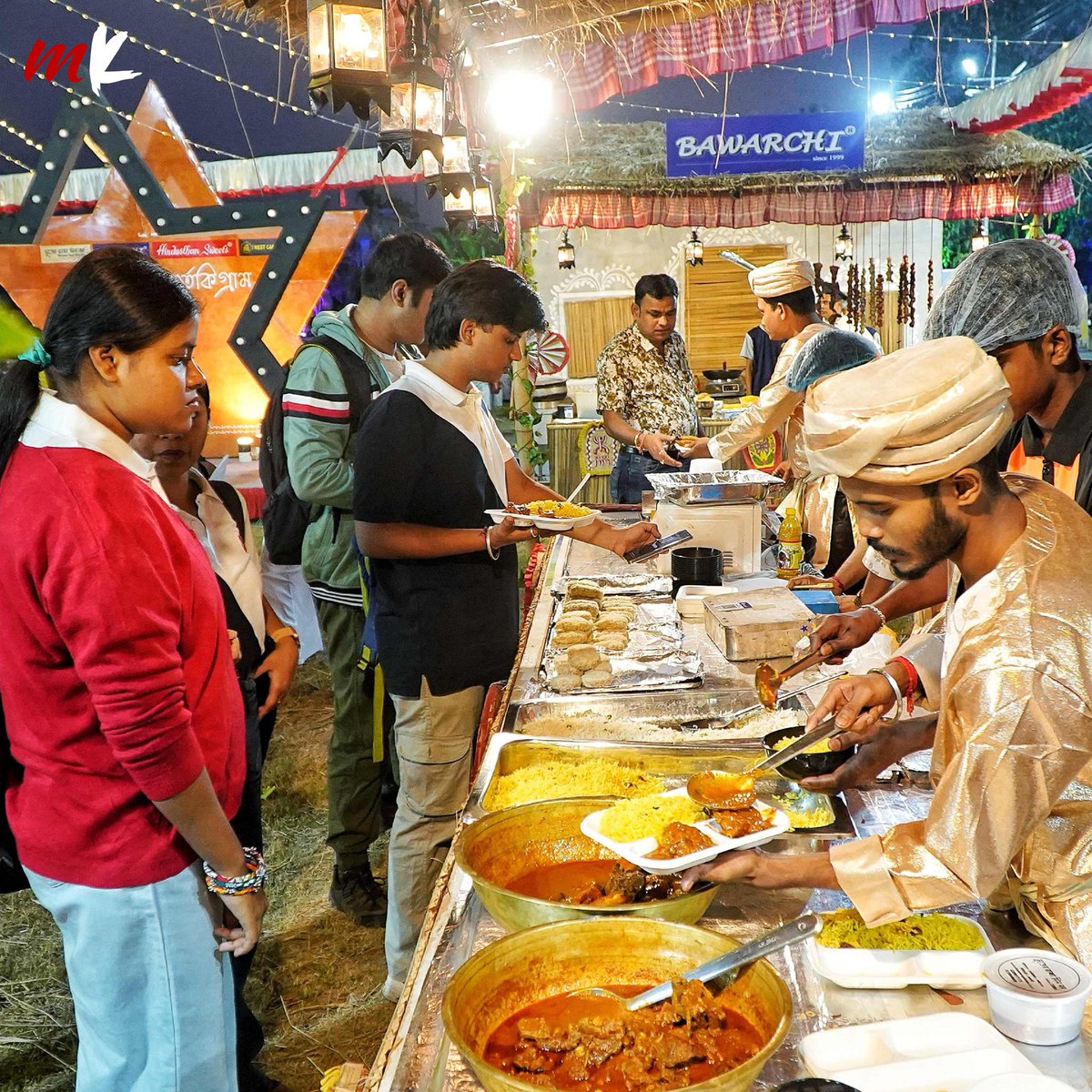 TT_My_Kolkata's tweet image. Many gathered to indulge in delicious food, trendy fashion, and mesmerising music at Bengal Rising 3.0 in #SaltLake's Central Park.

See more: telegraphindia.com/my-kolkata/eve…

#BengalRising #CentralPark #Business #BengalBusinessCouncil #Food #Fashion #KolkataEvents #Kolkata #MyKolkata