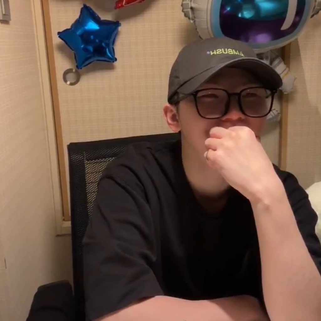 universewoozi_'s tweet photo. ⋆⸜⊹₊ 𝐇𝐚𝐩𝐩𝐲 𝐁𝐢𝐫𝐭𝐡𝐝𝐚𝐲 ₊⊹⸝⋆
#Happy_WOOZI_Day
#WOOZI_Day https://t.co/13KM17NisI