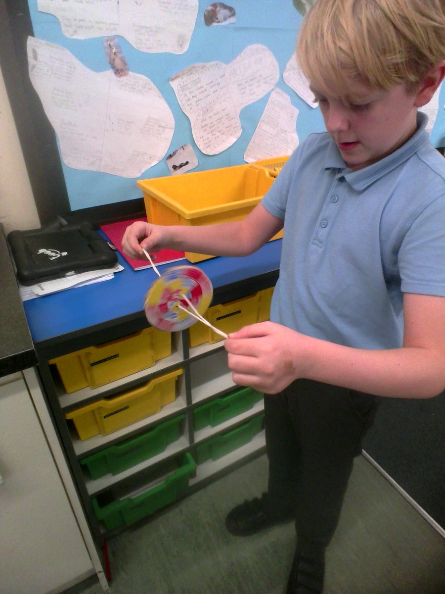 AppleySaintsCE's tweet photo. #ABASY6 #ABASsci very enthusiastic children exploring a range of phenomena, including rainbows and coloured filters. @FriendsPrimary @WN6_Mums @WigToday https://t.co/1fUc1R3ixq