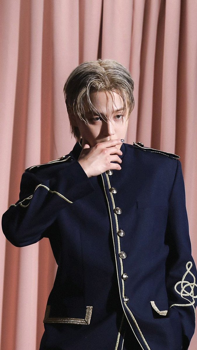 JIMIN wins “Fans’ Choice of the Year (Daesang)” at the 2024 MAMA Awards.

#2024MAMA