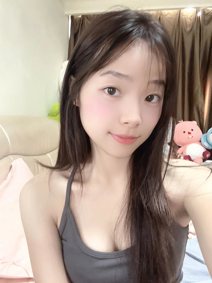 realmaym's tweet photo. 158／45／c
沒有刺青 會哄人 會撒嬌 
在X會有人想認識嗎 交個朋友🥰
#高雄 #小隻馬 #女大兼职 https://t.co/YMAauvsbJh