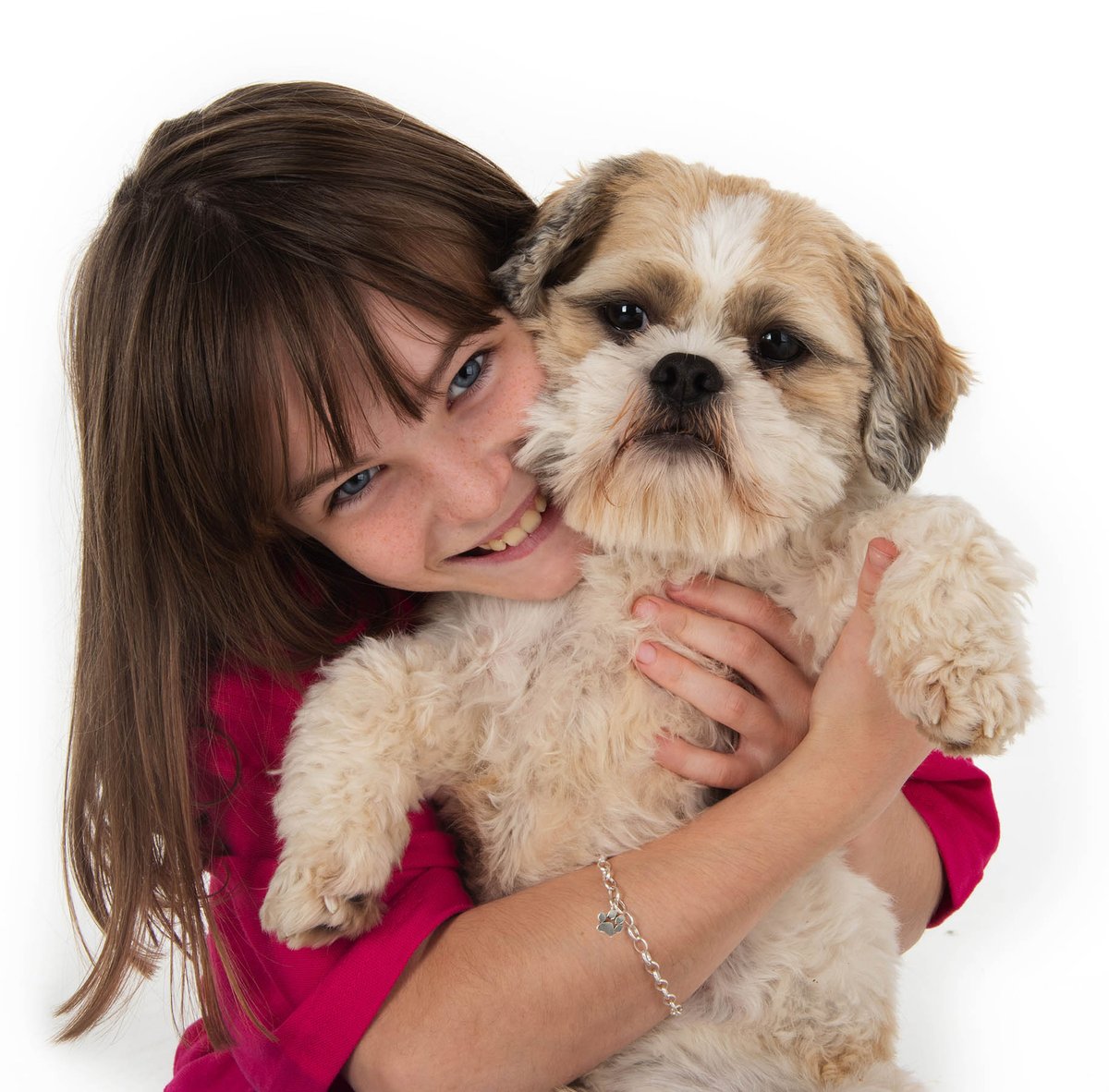 Are still trying think about what to buy a loved one, how about the CCDR 'Pawfect' Bracelet?  Causeway Coast Dog Rescue has designed a sterling silver Paw Charm on a belcher chain <a href="/no/">no</a>.88jewellery and is suitable for children and adults. causewaycoastdogrescue.org/product/ccdr-p…  🐾🥰