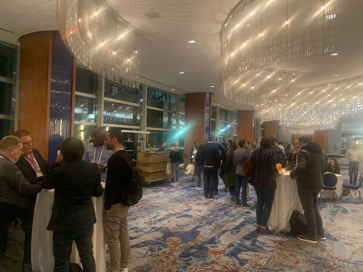 oniHQ's tweet image. 🍹 Thank you for coming to our happy hour at #ISEVxTech2024 last night! It was a great opportunity to network with other #ExtraCellularVesicle enthusiasts.🌟 

👨‍🔬 We are still here so visit our booth to hear about #EVProfiler2 with #AutoEV, #AploFlow, and the #Nanoimager! 🔬