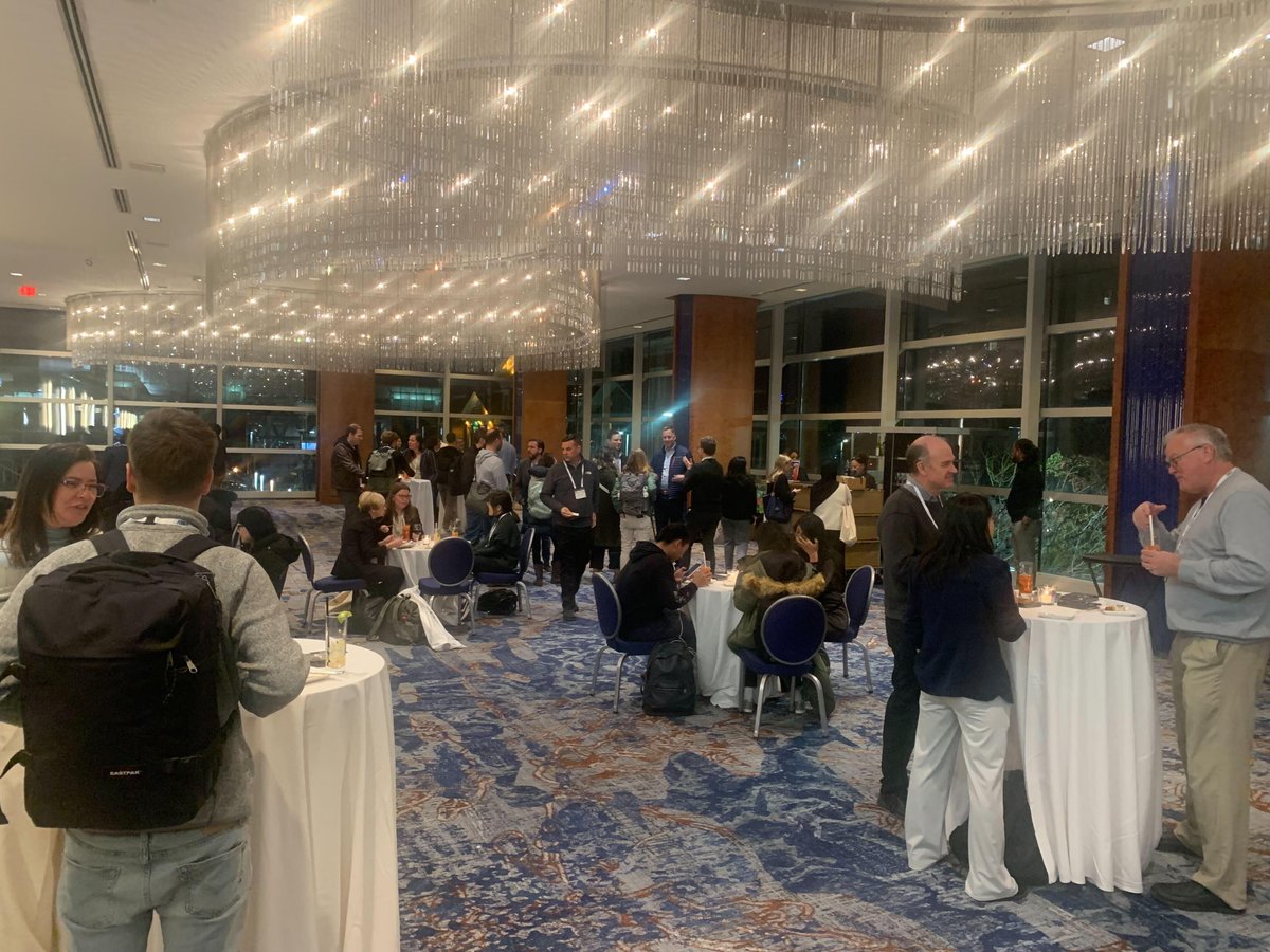 oniHQ's tweet image. 🍹 Thank you for coming to our happy hour at #ISEVxTech2024 last night! It was a great opportunity to network with other #ExtraCellularVesicle enthusiasts.🌟 

👨‍🔬 We are still here so visit our booth to hear about #EVProfiler2 with #AutoEV, #AploFlow, and the #Nanoimager! 🔬