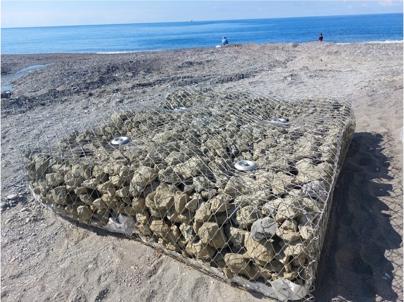 TECCO® Cell Now Applicable in Florida
Geobrugg's TECCO Cell system is now available for applications in Florida. Combining high-tensile steel mesh with locally sourced materials, this system offers durable and cost-effective shoreline protection.
ow.ly/7v5350UcAEr