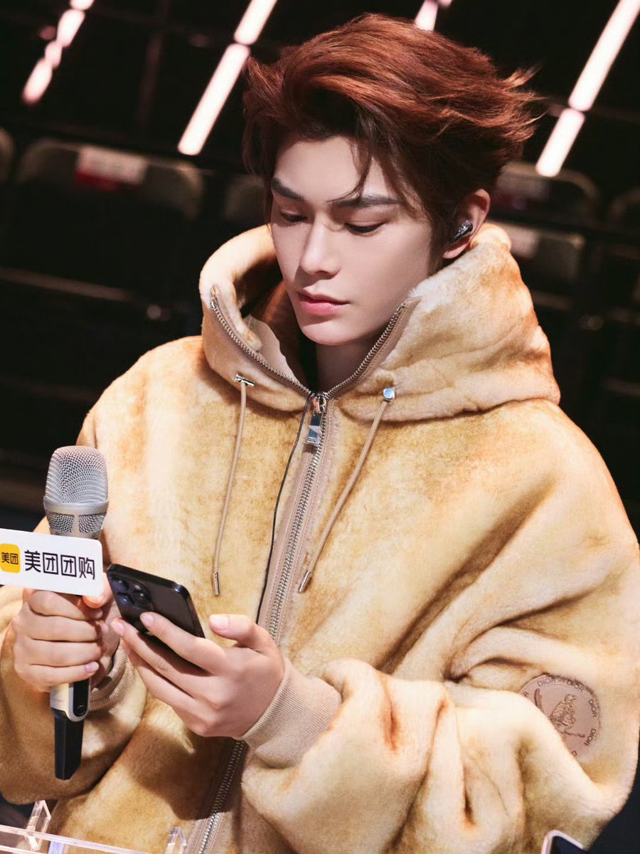 cdrama_update's tweet image. #DingYuxi for #TheNextSinger 

#RyanDing #丁禹兮  
#下一战歌手 #丁禹兮下一战歌手