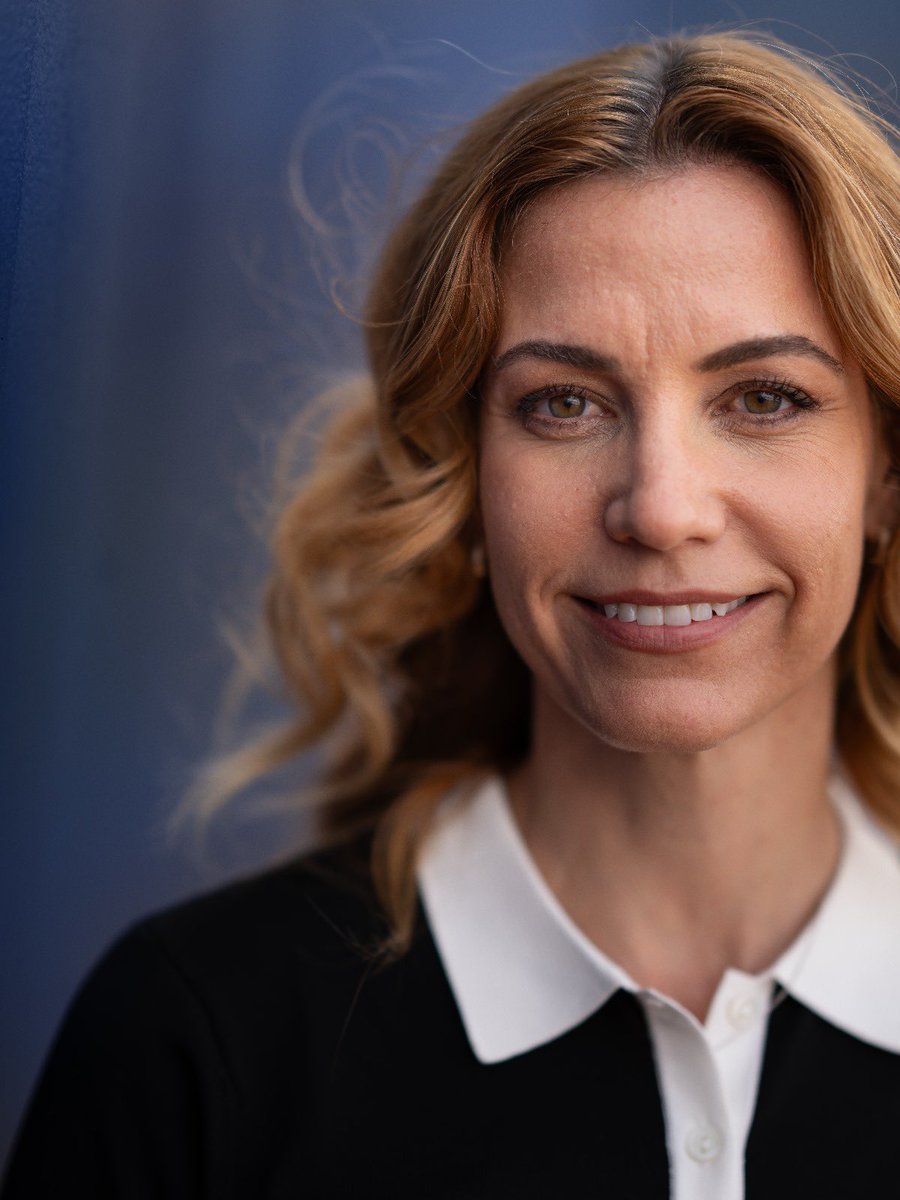 Emma Cabrera Bello tweet media