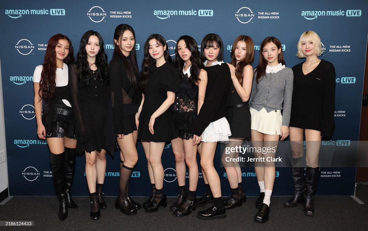 godmitzu's tweet photo. 9WICE'S VISUALS TOGETHER https://t.co/cvbjSiSsON