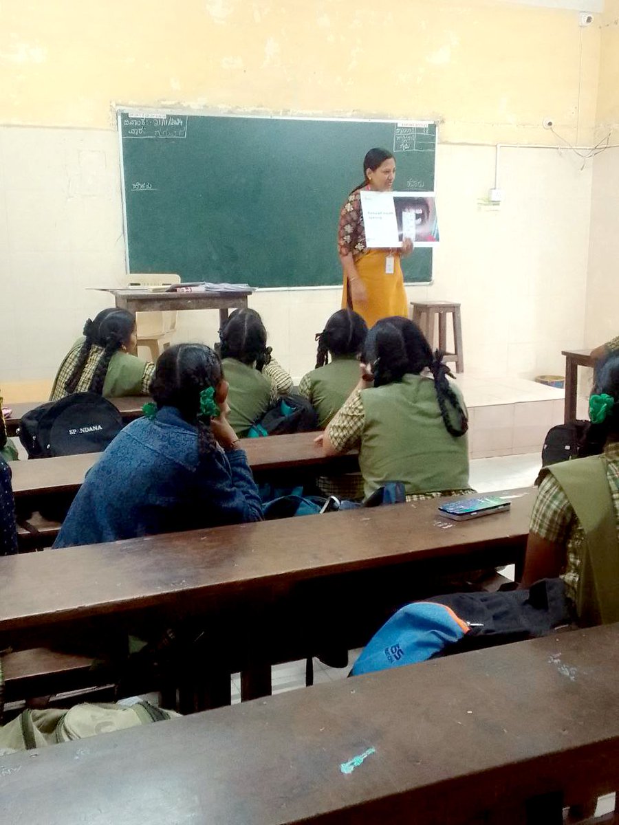 shankaracancer's tweet photo. The Department of Community Oncology at @shankaracancer hosted a cancer awareness session at Karnataka Public School, Bengaluru. Dr Dipanwita and Dr Sunitha delivered talks on cancer prevention and early detection to 70 students from class 9th.
#cancercare #awarenesstalk https://t.co/G9sd2jwBlj