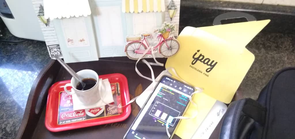 samuelr_sr's tweet photo. Buenos días ! 🌞 #FelizViernesATodos 💫 🚀🍰🔥
Listo #ModPro #BI🙏 desde el código 01. 📈
#dayoff 😸 https://t.co/H9OZ15QBVj