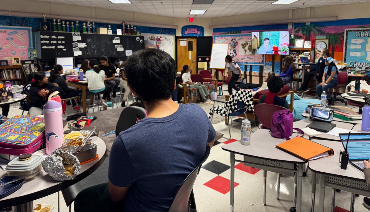Bec_Chirps's tweet image. Our Community Project team, Unified Grief Support, led sessions debunking grief myths for their middle school peers. #TeamCommUNITY #wwprsd #childrensgriefawarenessday