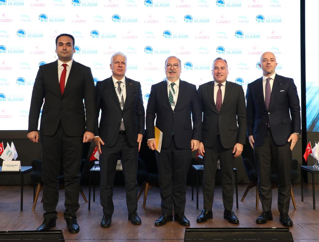 Turkuvaz Medya ev sahipliğinde, Ulaştırma ve Altyapı Bakanımız Sayın Abdulkadir URALOĞLU'nun teşrifleriyle gerçekleştirilen "Türkiye Yüzyılı'nda Sürdürülebilir Ulaşım Zirvesi"ne Genel Müdürümüz Kemal YÜKSEK de katılım sağlamıştır.

Program kapsamında düzenlenen panelde konuşan