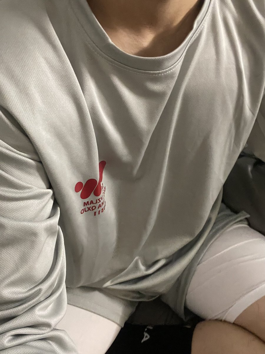 替你们摸过了 手感很好