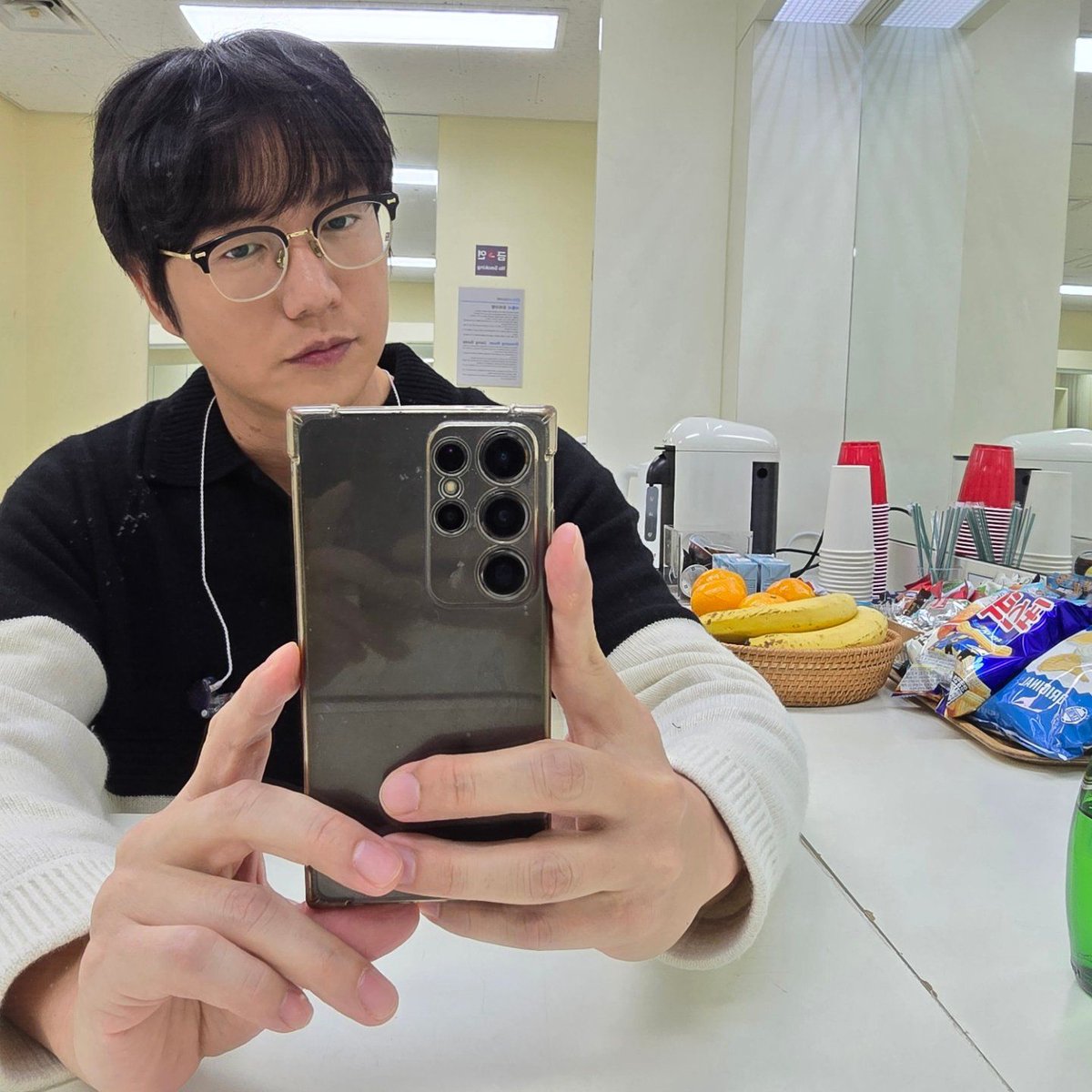 20241122 #성시경 IG update訳

やっぱりうまくできない

と言うコメントと共にアップされました
#ソンシギョン
#ソンスタ
#Sungsikyung