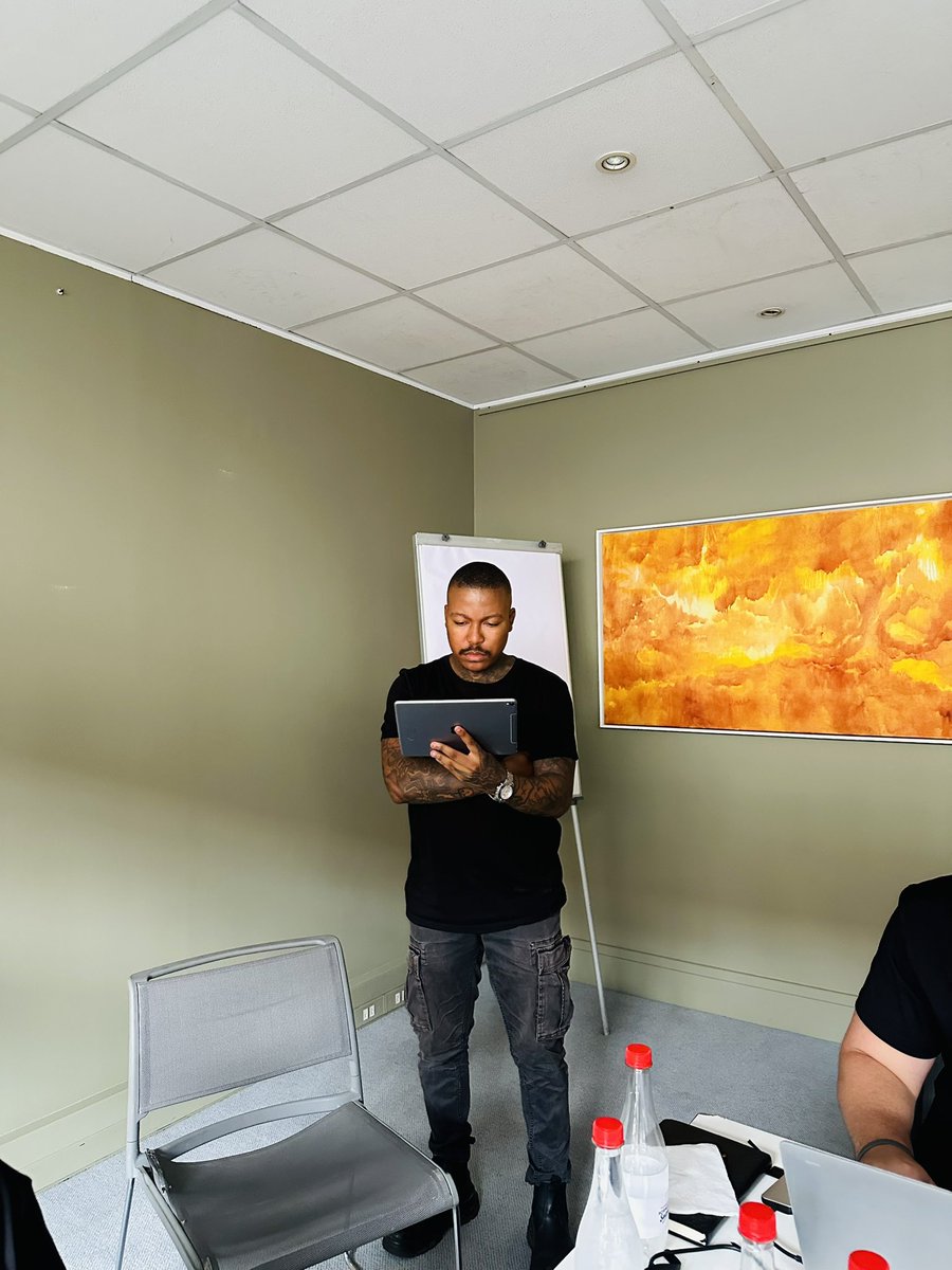 caseywaves's tweet image. On production at the #SuccessIsAScience Festival 🎥