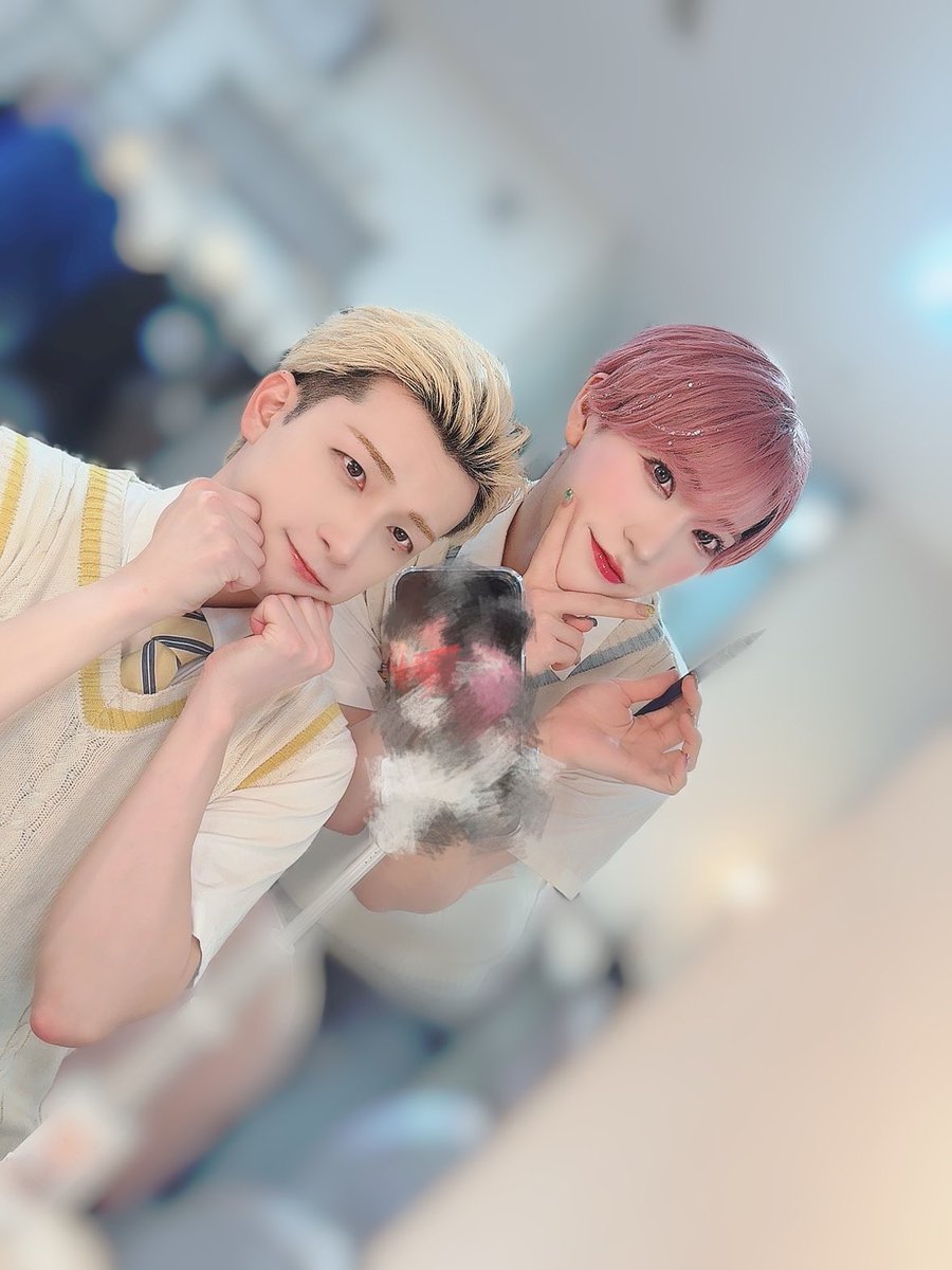 youta_paragon's tweet photo. #パラゴン学園 群馬キャンパス
ありがとうございました☺️💛

めーーーーーっちゃ楽しかった🥰
群馬ギャルズ()ありがとね🩵
たいがソロも最高だったね🐯🐯

次は静岡🍵よろしくねん✨

ライブでオールバック初😳 https://t.co/5k2Ps68KZt