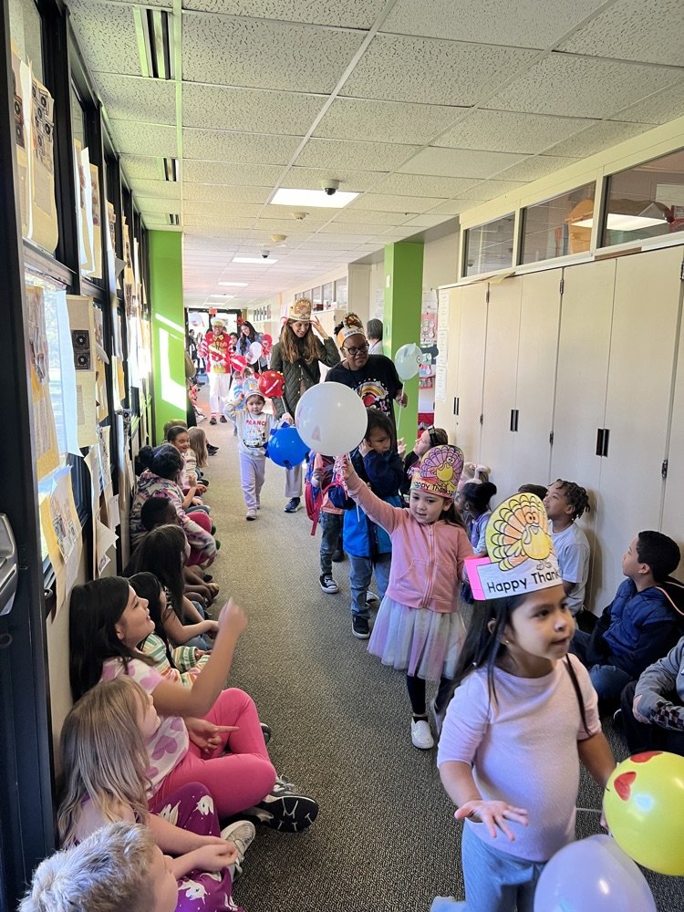 Oaks Pre-k Thanksgiving Parade!!!