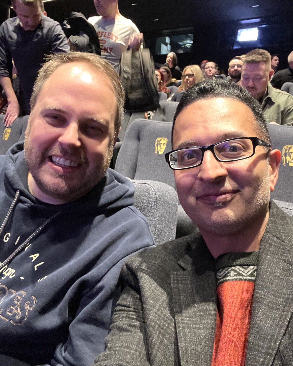 With my friend <a href="/TrekkieRob/">Ensign Ro(b)</a> at the London premiere of the Voyager Documentary. Such a long time since we last met, it was wonderful to see you again. Shame we didn’t have much time to talk - next time 🤞🏼😊 #ToTheJourney #VoyDoc #StarTrekVoyager