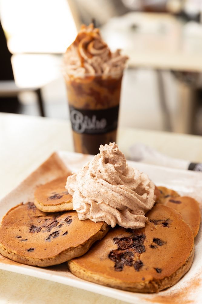 BistroNJ's tweet photo. 🤤  Home many times now before Thanksgiving, can you order our Pumpkin Chocolate Chip Pancakes?! https://t.co/5LXb47ir5S