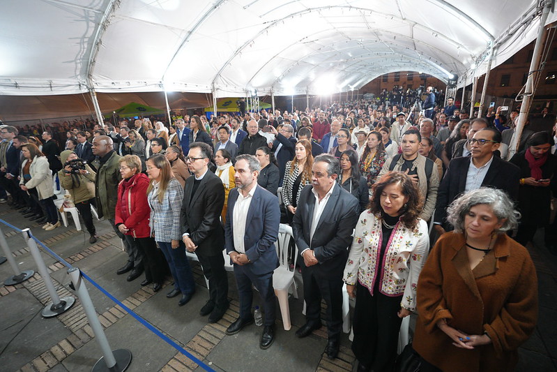 RenovacionCo's tweet image. #FirmesConElAcuerdo 8 años sembrando Paz. @petrogustavo #GobiernoDelCambio