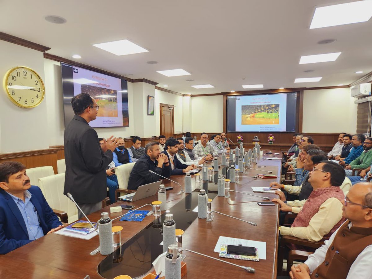Under Capacity Building initiative of Mission Karmayogi,the Ministry of Heavy Industries organised a lecture session on thermal power plants.
This session aimed to equip officials of MHI with a deeper understanding of thermal power plant and to enhance their domain competencies.